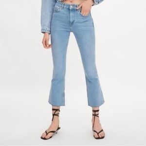 Zara Mid Rise Flared Cropped Jeans